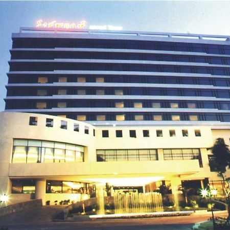 Rachaphruk Grand Hotel Nakhonratchasima Dış mekan fotoğraf